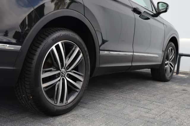 Volkswagen Tiguan (2024) thumbnail 3
