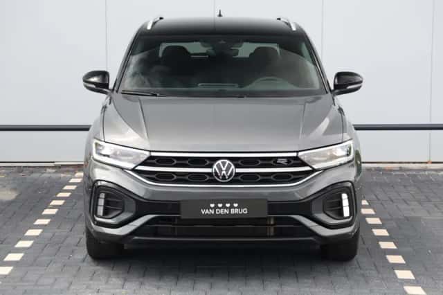 Volkswagen T-Roc (2025) thumbnail 4