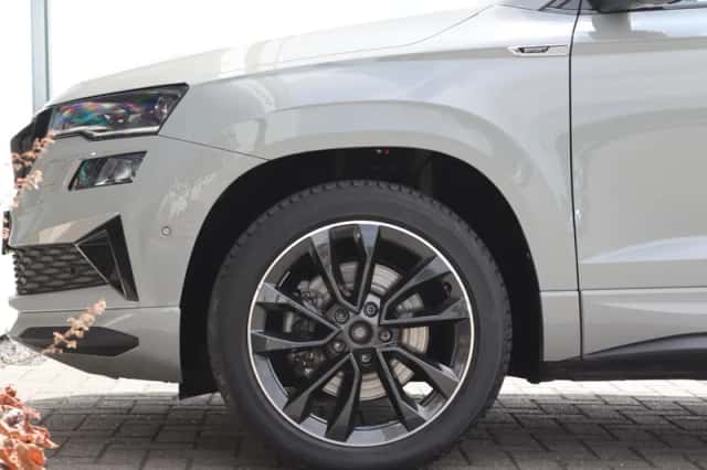 Škoda Karoq (2022) thumbnail 2