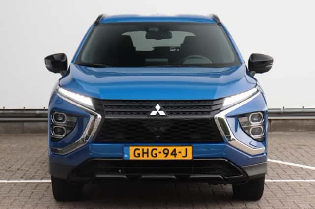 Mitsubishi Eclipse Cross (2024) thumbnail 2