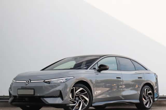 Volkswagen ID.7 (2023) thumbnail 1