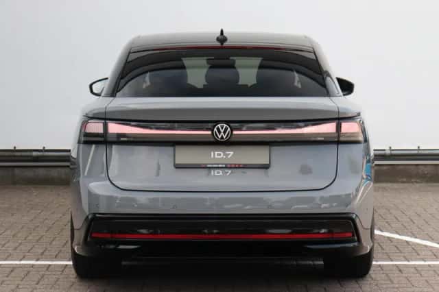 Volkswagen ID.7 (2023) thumbnail 6