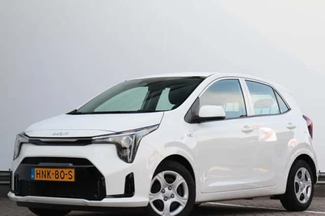 Kia Picanto (2025) thumbnail 1