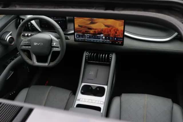 BYD Atto 3 (2026) thumbnail 5