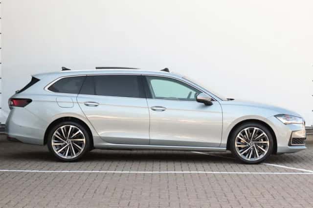 Škoda Superb (2025) thumbnail 3