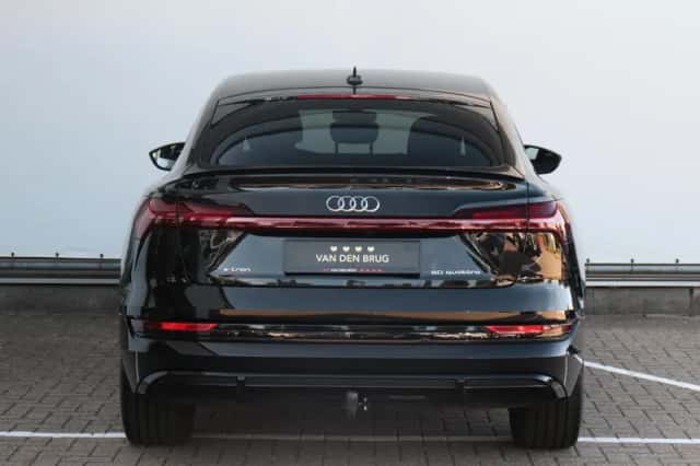 Audi e-tron (2022) thumbnail 6