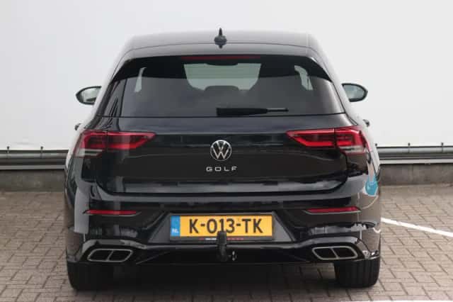 Volkswagen Golf (2021) thumbnail 5