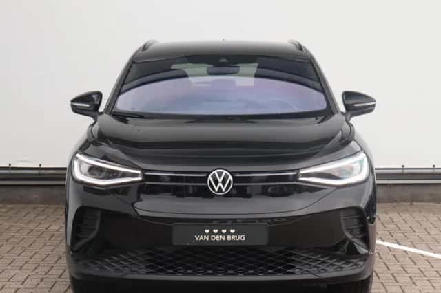 Volkswagen ID.4 (2025) thumbnail 3