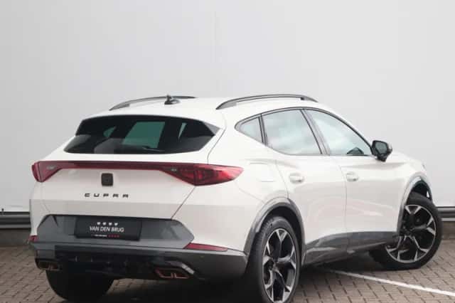 CUPRA Formentor (2022) thumbnail 4