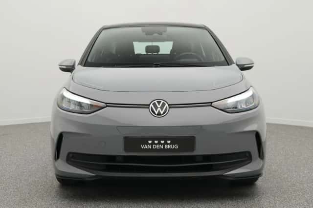 Volkswagen ID.3 (2024) thumbnail 5