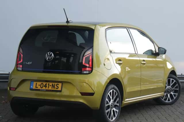 Volkswagen E-up! (2020) thumbnail 5