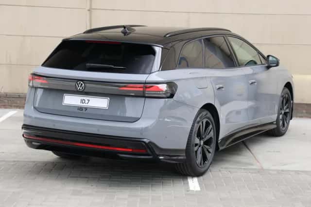 Volkswagen ID.7 (2026) thumbnail 5