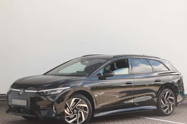 Volkswagen ID.7 (2025) thumbnail 1