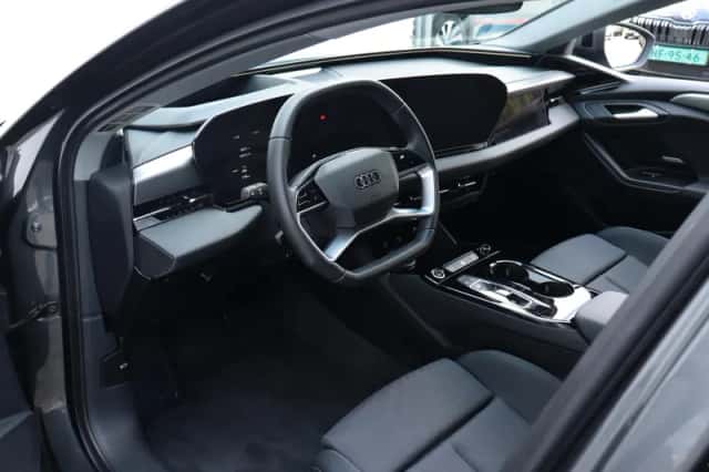 Audi A6 (2025) thumbnail 5