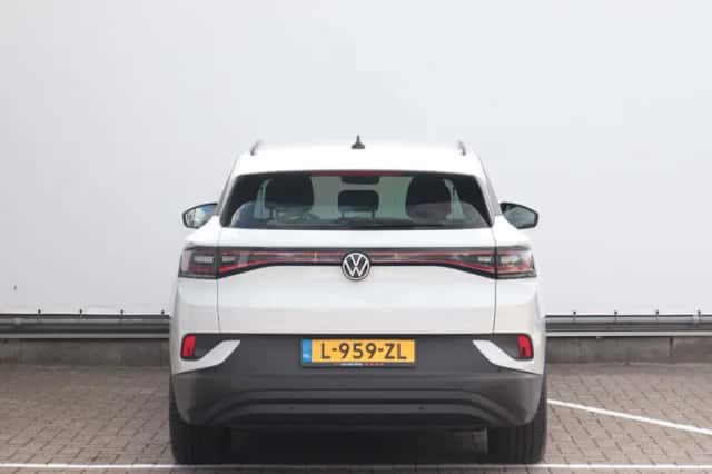 Volkswagen ID.4 (2021) thumbnail 5