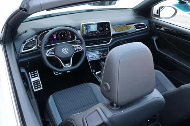 Volkswagen T-Roc (2022) thumbnail 6