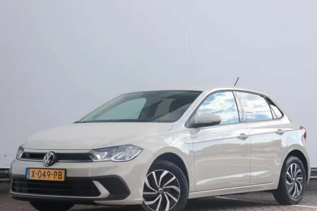 Volkswagen Polo (2024) thumbnail 1
