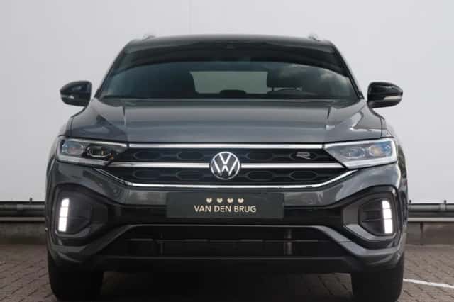 Volkswagen T-Roc (2025) thumbnail 3