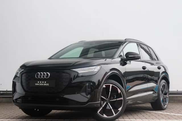 Audi Q4 e-tron (2025) thumbnail 1