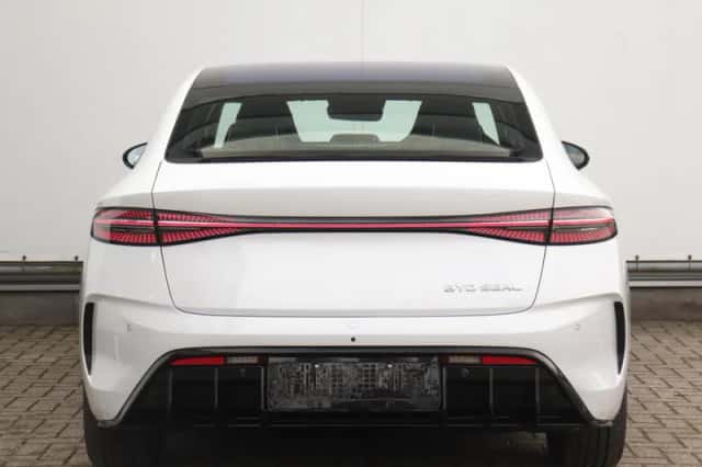 BYD Seal (2026) thumbnail 5