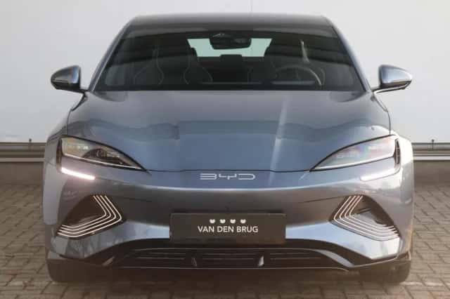 BYD Seal (2026) thumbnail 3