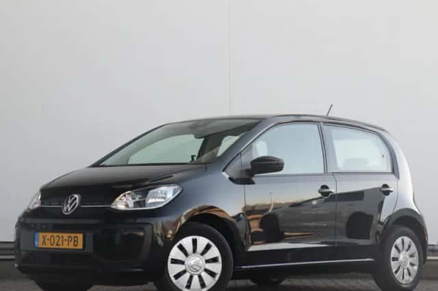 Volkswagen Up! (2024) thumbnail 1