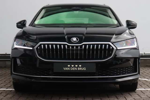 Škoda Superb (2025) thumbnail 6
