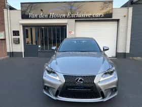Lexus IS (2013) thumbnail 2