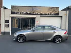 Lexus IS (2013) thumbnail 5