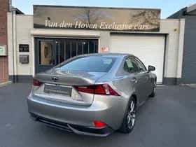 Lexus IS (2013) thumbnail 6