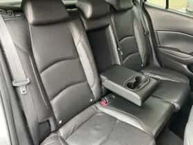 Mazda 3 (2013) thumbnail 17