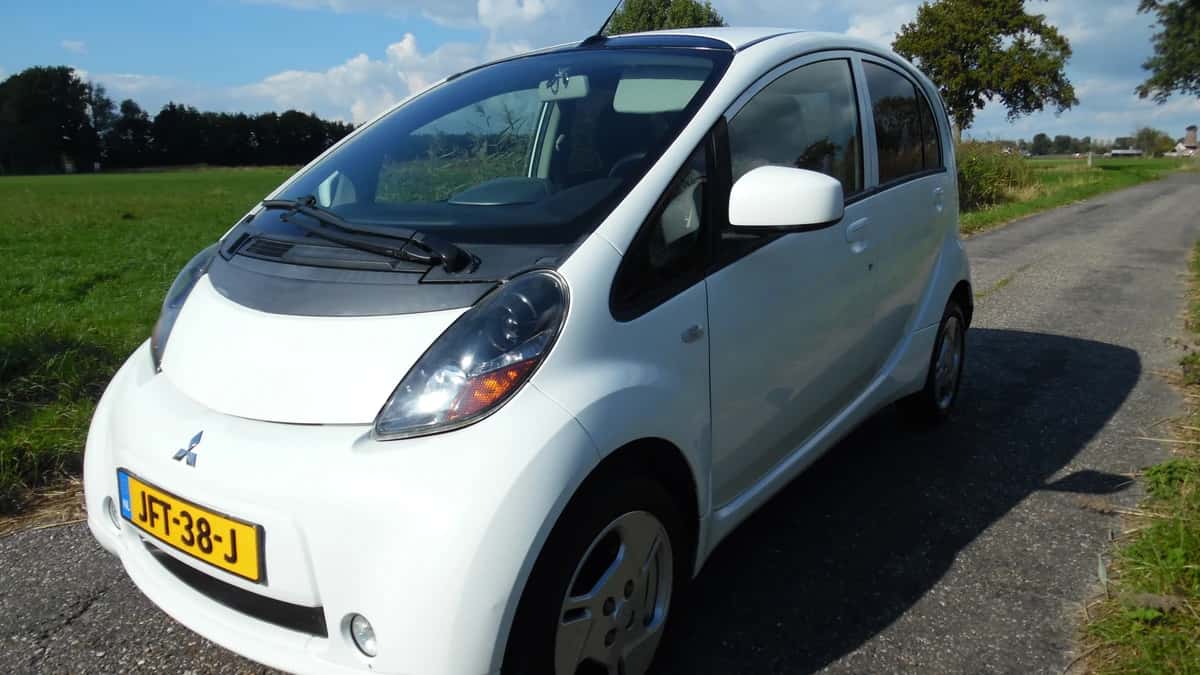 Mitsubishi I-MiEV (2011) — foto 1