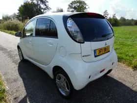 Mitsubishi I-MiEV (2011) thumbnail 7