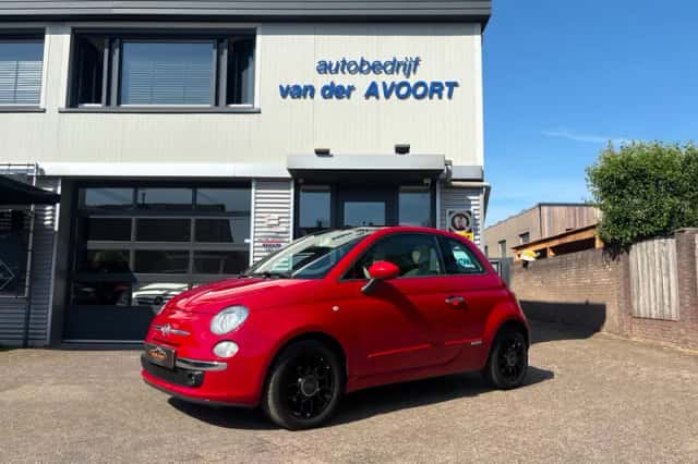 Fiat 500 (2014) thumbnail 1