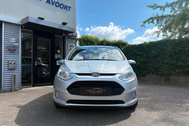Ford B-Max (2015) thumbnail 2