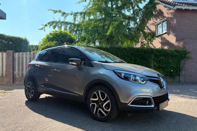 Renault Captur (2014) thumbnail 3