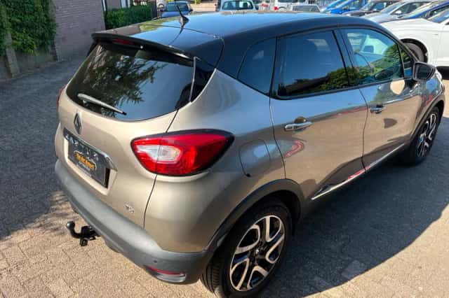 Renault Captur (2014) thumbnail 5