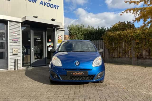 Renault Twingo (2008) thumbnail 2