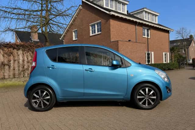 Suzuki Splash (2013) thumbnail 4