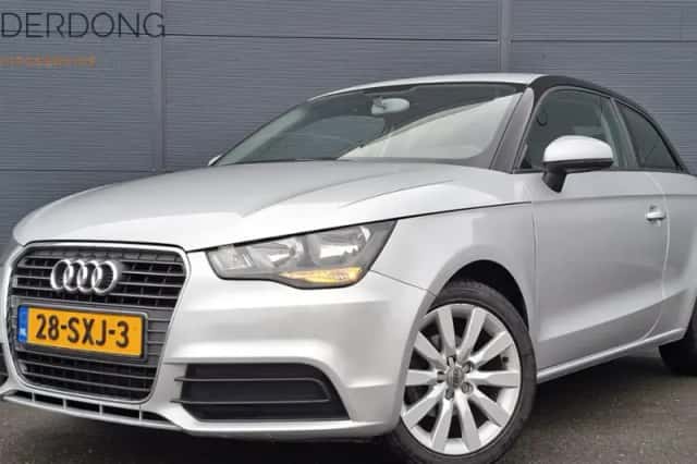 Audi A1 (2012) thumbnail 1