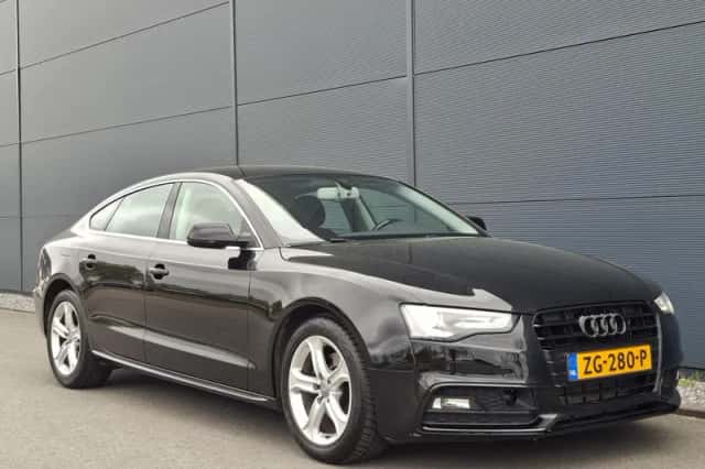 Audi A5 (2016) thumbnail 4