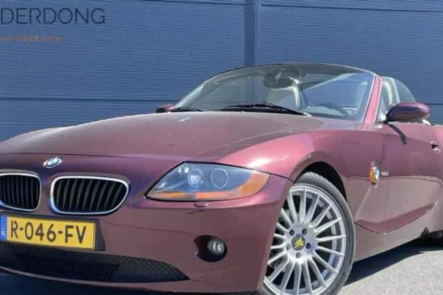 BMW Z4 (2003) thumbnail 1