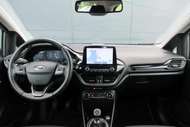 Ford Fiesta (2019) thumbnail 4