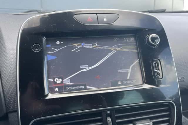 Renault Clio (2017) thumbnail 6