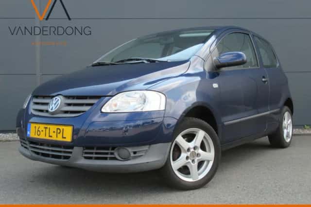 Volkswagen Fox (2007) thumbnail 1