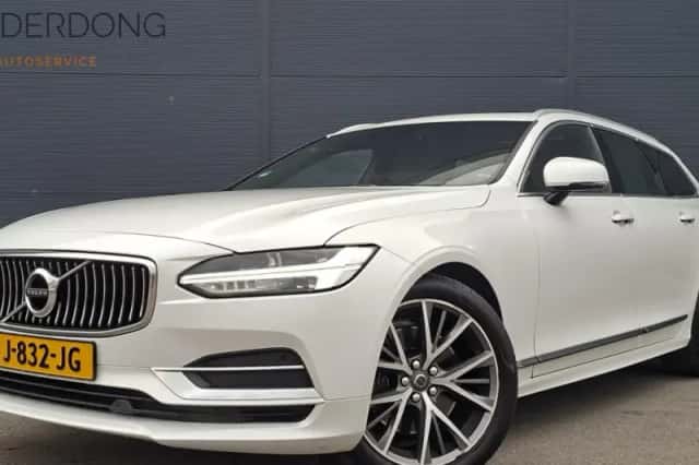 Volvo V90 (2020) thumbnail 1
