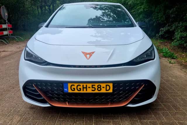 CUPRA Born (2024) thumbnail 5