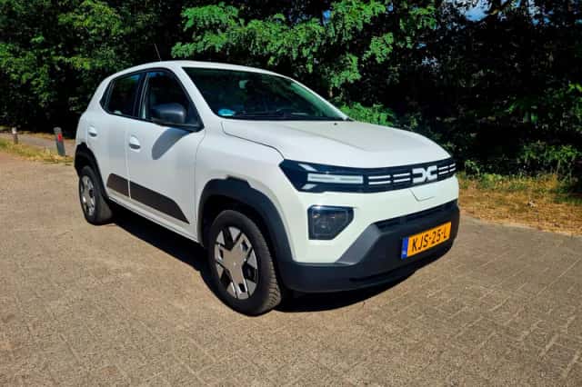 Dacia Spring (2025) thumbnail 1