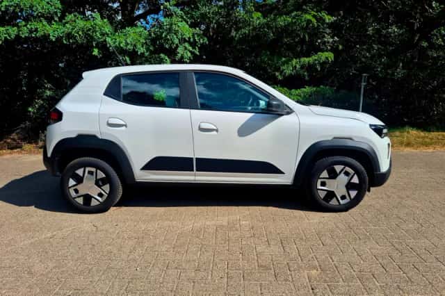 Dacia Spring (2025) thumbnail 2