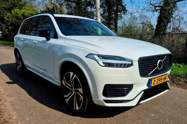 Volvo XC90 (2020) thumbnail 1